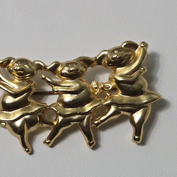 Dance Pig Brooch Gold Tone 3 Pigs Brooch Pin - Picture 6 of 12